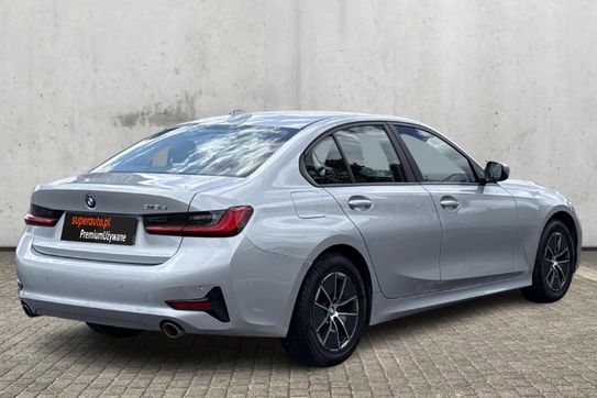 BMW Seria 3 318d