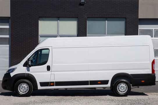 Opel Movano L4H2