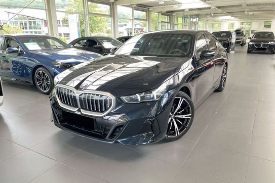 BMW Seria 5 530e xDrive M Sport