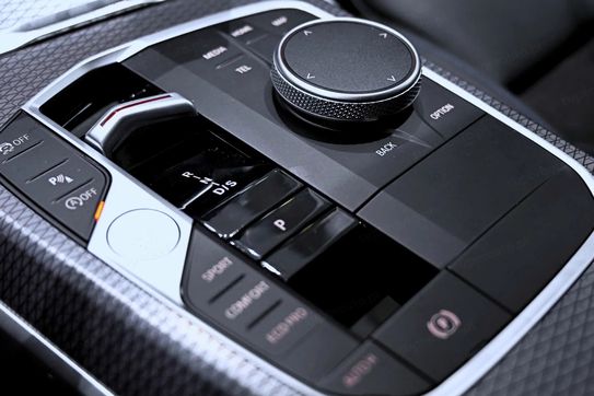 BMW Seria 3 330i xDrive M Sport