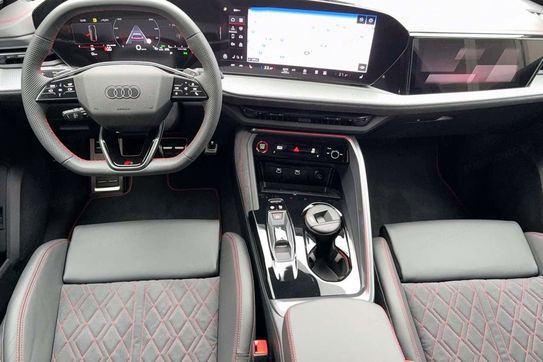 Audi Q5 TDI quattro Sportback S line