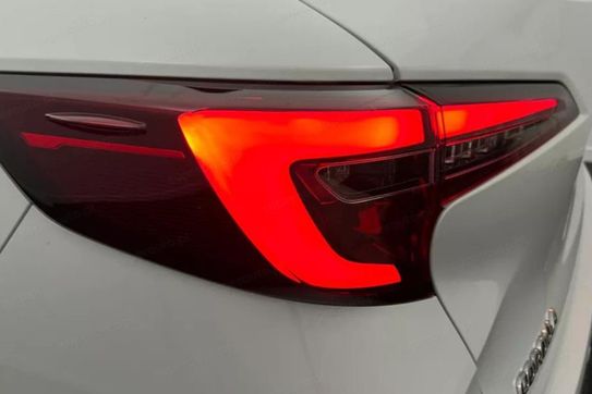 Toyota Corolla Style 2.0 Hybrid Dynamic Force