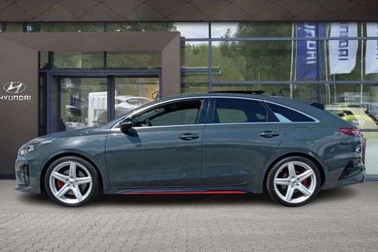 Kia ProCeed 1.6 T-GDI GT DCT