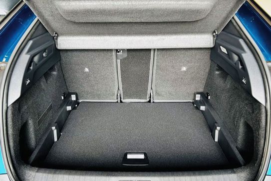 Peugeot 3008 Business e-DCS6 1.2 PureTech mHEV