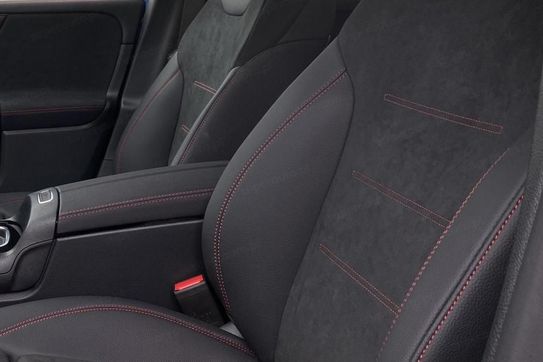 Mercedes GLB 200 d AMG Line