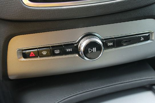 Volvo XC90 B5 D AWD Momentum