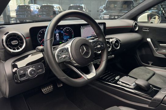 Mercedes Klasa A 250 e PHEV AMG Line