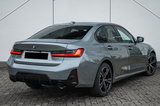 BMW Seria 3 320i xDrive M Sport