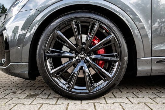 Audi Q8 TFSI e quattro