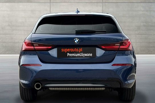 BMW Seria 1 118i Sport Line