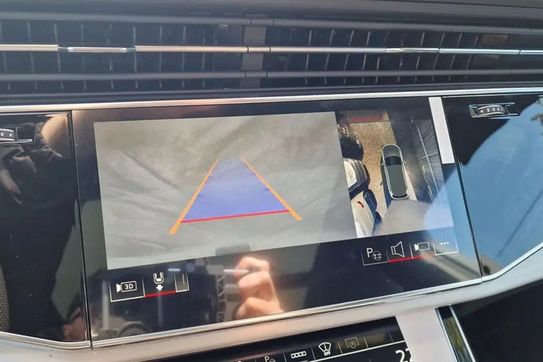 Audi Q7 50 TDI quattro S Line