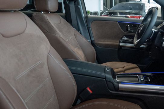 Mercedes GLA 220 4-Matic AMG Line