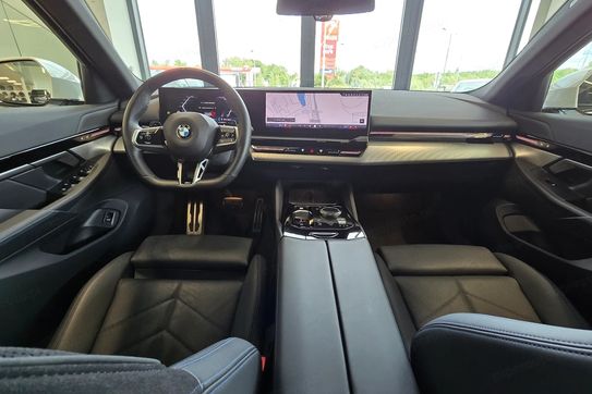 BMW Seria 5 520i M Sport