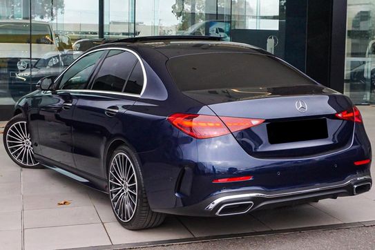 Mercedes Klasa C 200  4-Matic AMG