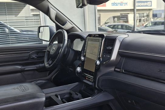 Dodge RAM 1500 Limited V8 HEMI