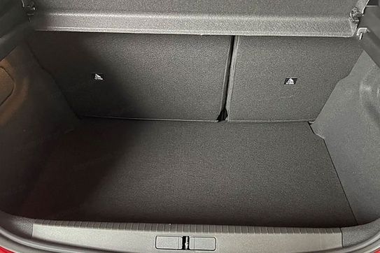 Peugeot 208 Allure e-DCS6  1.2 mHEV