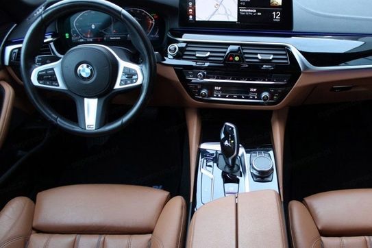 BMW Seria 5 520d mHEV Luxury Line sport-aut