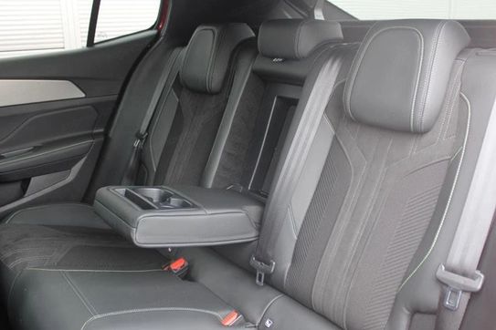 Peugeot 408 1.2 PureTech GT S&S EAT8