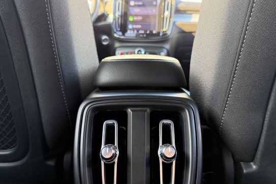 Volvo XC40 B3 Plus Dark aut