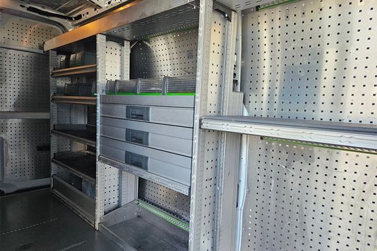 Renault Master L3H2 Zabudowa Warsztatowa