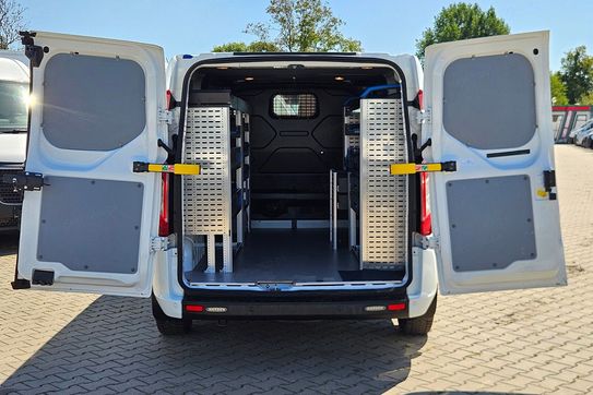 Ford Transit Custom L2H1 Zabudowa Warsztatowa