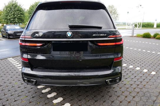 BMW X7 xDrive40d Individual Edition