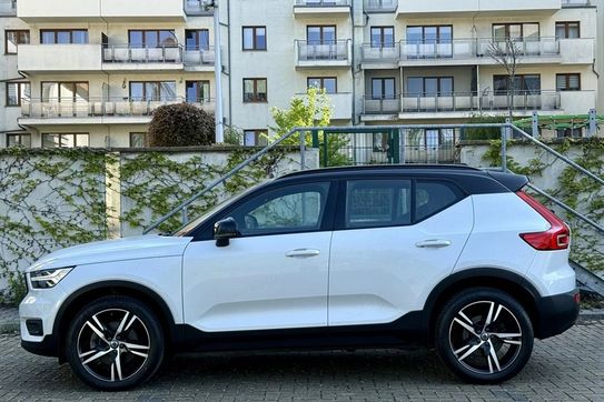 Volvo XC40 B4 B R-Design