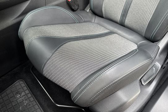 Peugeot 3008 Allure Pack 1.2 PureTech  S&S EAT8