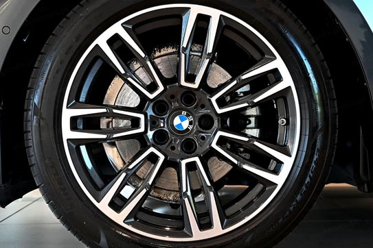 BMW Seria 5 520d xDrive mHEV M Sport aut