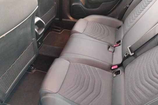 Mercedes CLA 180 7G-DCT