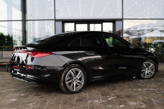 Mercedes CLA 200 mHEV 8G-DCT