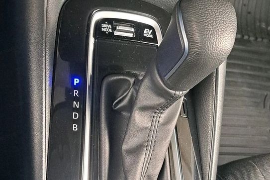 Toyota Corolla 1.8 Hybrid Style