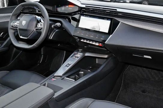 Peugeot 408 Business 1.2 mHEV e-DSC6