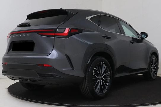 Lexus NX 350h Omotenashi 2.5 Hybrid AWD