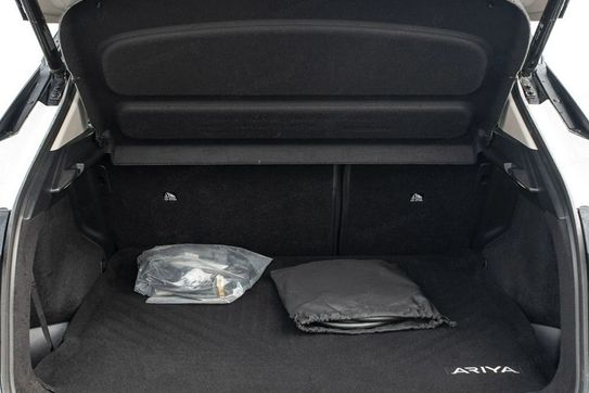 Nissan Ariya 63KWH Engage