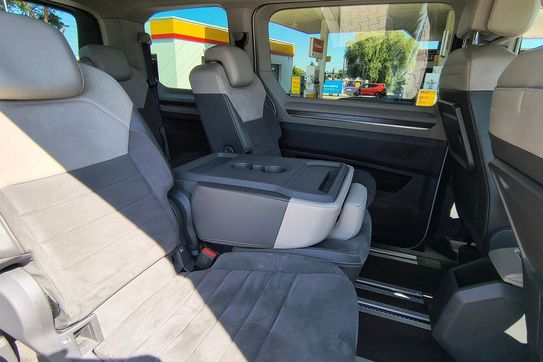 Volkswagen Multivan TSI L1 DSG