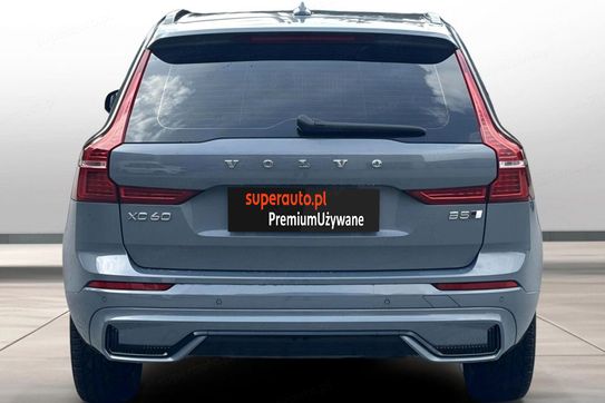 Volvo XC60 B5 B AWD R-Design