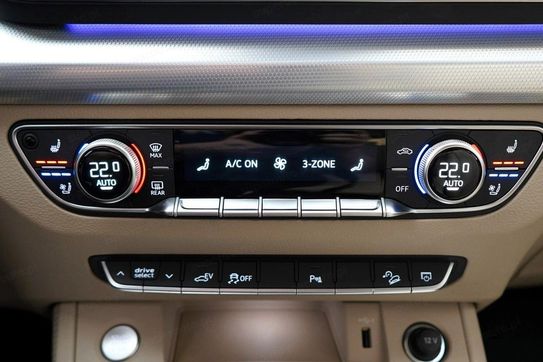 Audi Q5 50 TFSI e quattro S Line S tronic