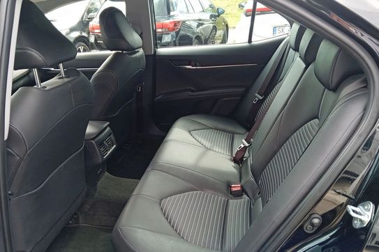 Toyota Camry 2.5 Hybrid Prestige Cvt