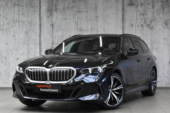BMW Seria 5 520i mHEV aut