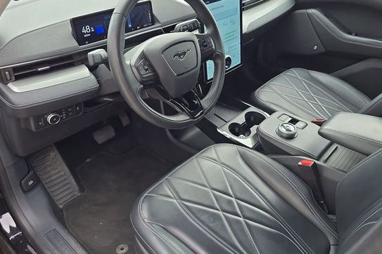 Ford Mustang Mach-E 75kWh RWD