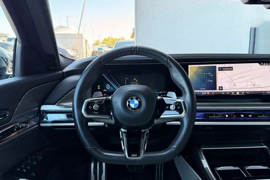 BMW Seria 7 740d xDrive M Sport