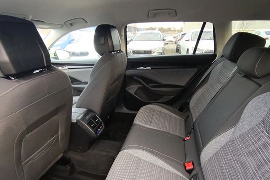 Skoda Superb 1.5 TSI Selection DSG