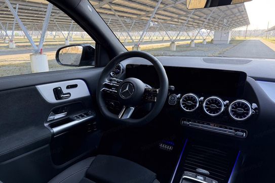 Mercedes GLA 220 4-Matic AMG Line