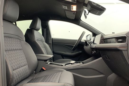 MG 3 Exclusive 1.5 Hybrid+ AT