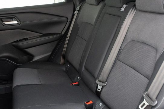 Nissan Qashqai 1.3 DIG-T N-Connecta Xtronic