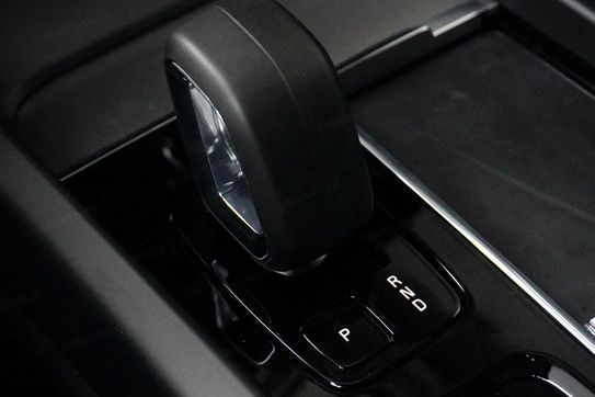 Volvo XC60 B5 B AWD Plus Dark