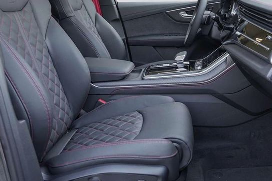 Audi Q7 SQ7 TFSI quattro