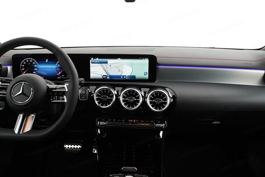 Mercedes CLA 200 AMG Line Shooting Brake