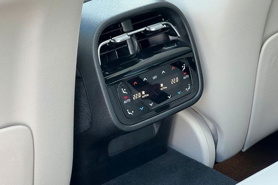 Mercedes Klasa E 220 d  4-Matic AMG